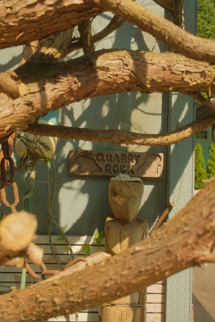 Photo of a sign using film recipe: vibrant arizona on a fujifilm x100vi camera.
